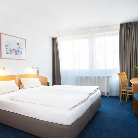 Lemp 4* Cologne